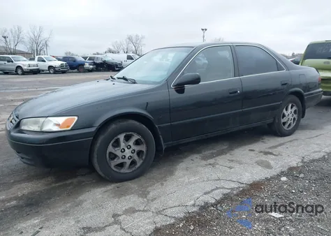 1997 Toyota Camry Xle V6 z USA, uszkodzony, nr VIN 4T1BF22K4VU025321